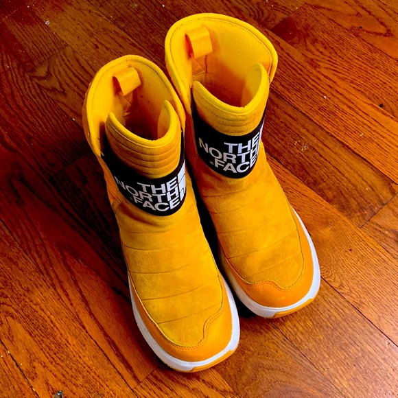 northface yellow boots